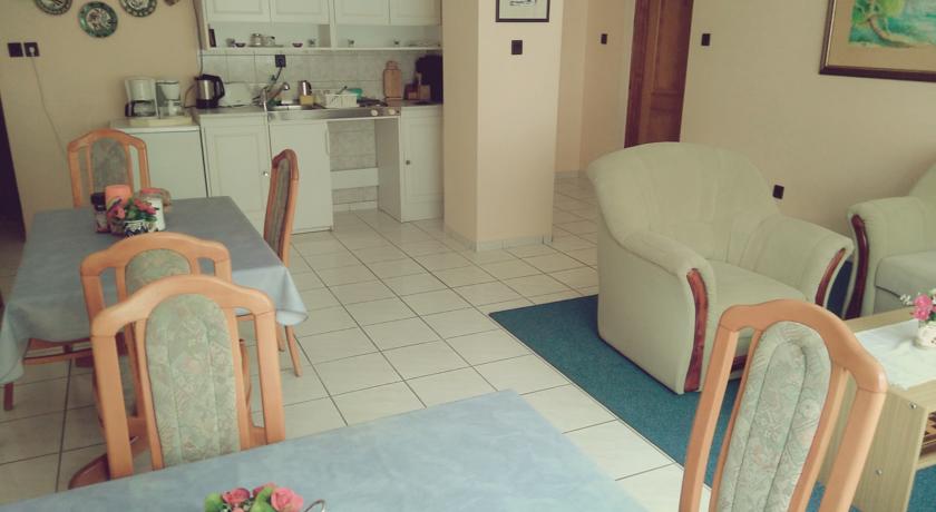 Klara Villa Apartman — Хевіз, Угорщина мініатюра 8