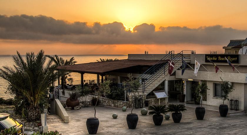 Vrachia Beach Resort — Пафос, Кіпр мініатюра 14