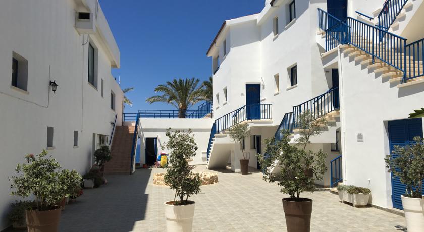 Vrachia Beach Resort — Пафос, Кіпр мініатюра 23
