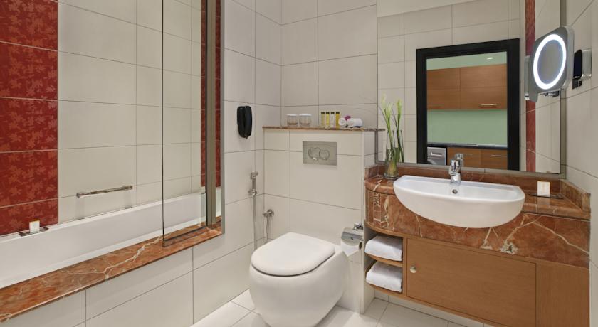 DoubleTree by Hilton Hotel and Residences Dubai Al Barsha, Дубаї, Об'єднані Арабські Емірати мініатюра 6