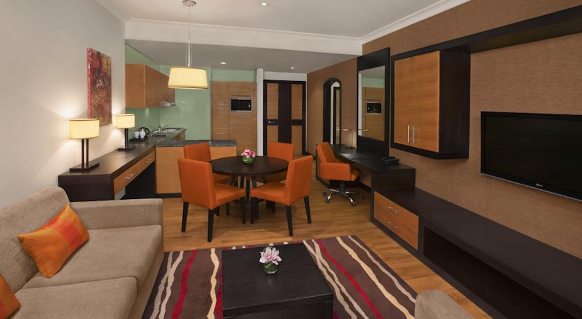 DoubleTree by Hilton Hotel and Residences Dubai Al Barsha, Дубаї, Об'єднані Арабські Емірати мініатюра 24