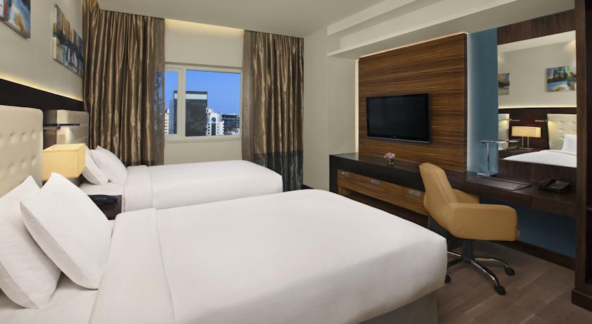 DoubleTree by Hilton Hotel and Residences Dubai Al Barsha, Дубаї, Об'єднані Арабські Емірати мініатюра 26