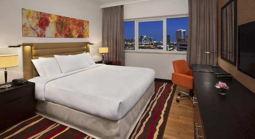 DoubleTree by Hilton Hotel and Residences Dubai Al Barsha, Дубаї, Об'єднані Арабські Емірати мініатюра 28
