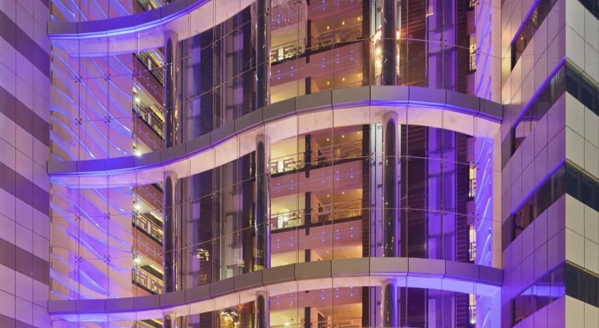 DoubleTree by Hilton Hotel and Residences Dubai Al Barsha, Дубаї, Об'єднані Арабські Емірати мініатюра 32