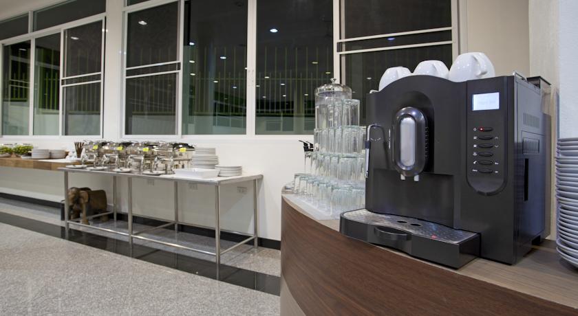 Wiz Hotel Prathumnak — Паттайя, Таїланд мініатюра 15