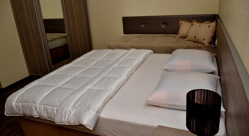 Chveni Ezo Hotel — Кобулеті, Грузія мініатюра 18