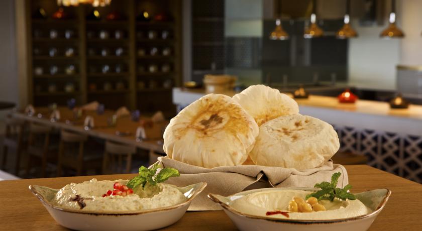 DoubleTree by Hilton Dubai Jumeirah Beach — Дубаї, Об'єднані Арабські Емірати мініатюра 141
