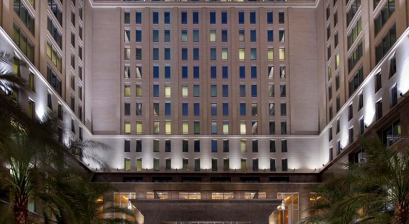 The Ritz-Carlton Dubai International Financial Centre — Дубаї, Об'єднані Арабські Емірати мініатюра 127