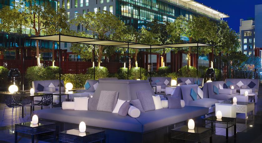 The Ritz-Carlton Dubai International Financial Centre — Дубаї, Об'єднані Арабські Емірати мініатюра 145