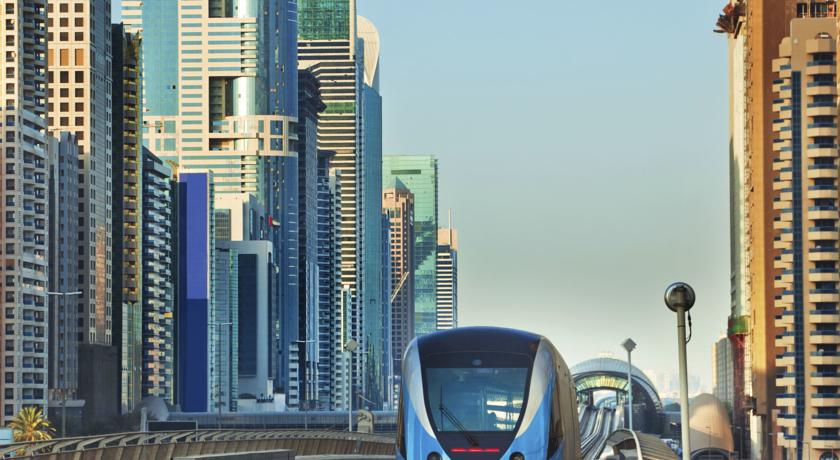 The Ritz-Carlton Dubai International Financial Centre — Дубаї, Об'єднані Арабські Емірати мініатюра 162
