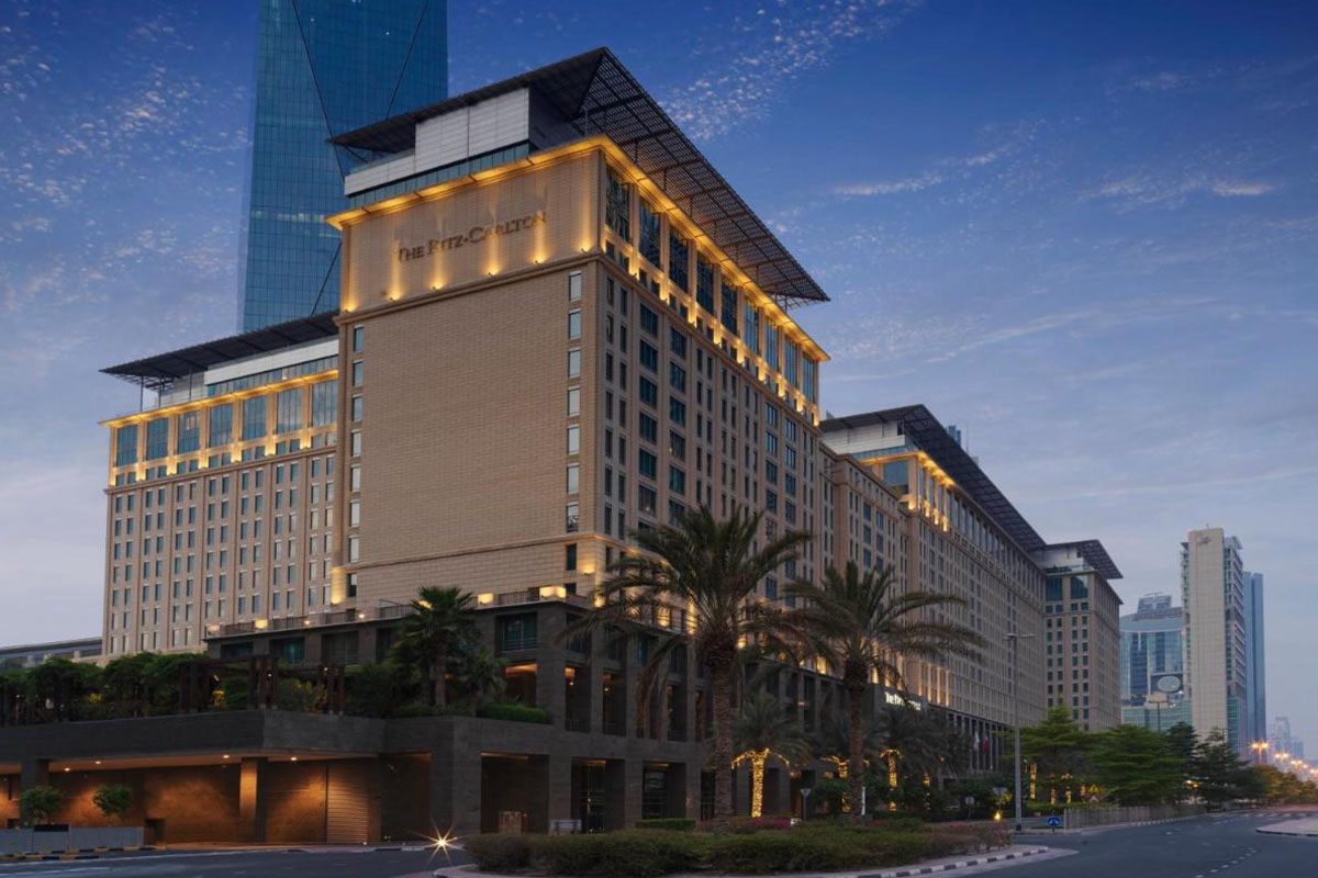 The Ritz-Carlton Dubai International Financial Centre — Дубаї, Об'єднані Арабські Емірати мініатюра 163