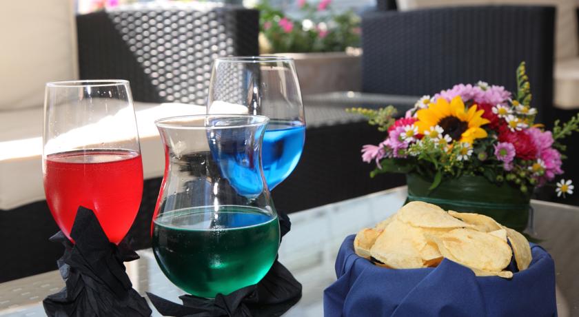 Bettina Hotel — о. Вентотене, Італія мініатюра 19