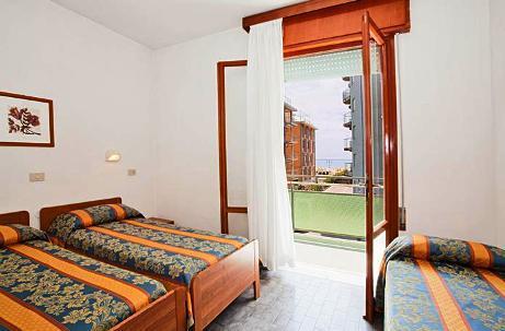 Bettina Hotel — о. Вентотене, Італія мініатюра 30