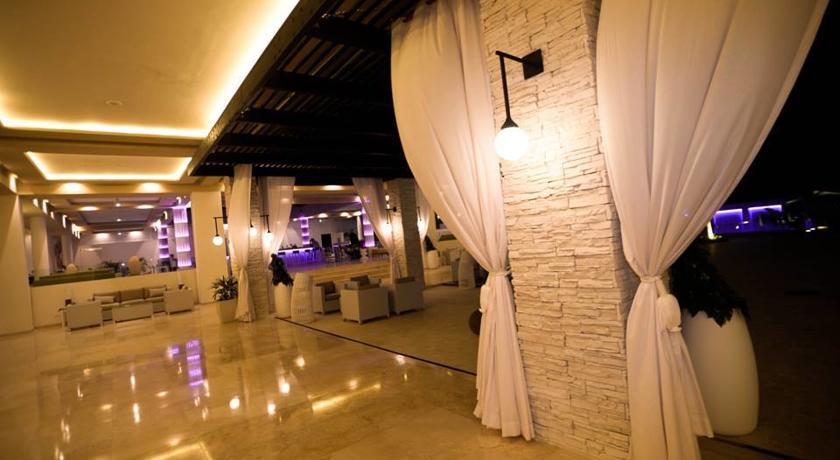 Royalton CHIC Punta Cana Resort & Spa — Уверо Альто, Домініканська Республіка мініатюра 22