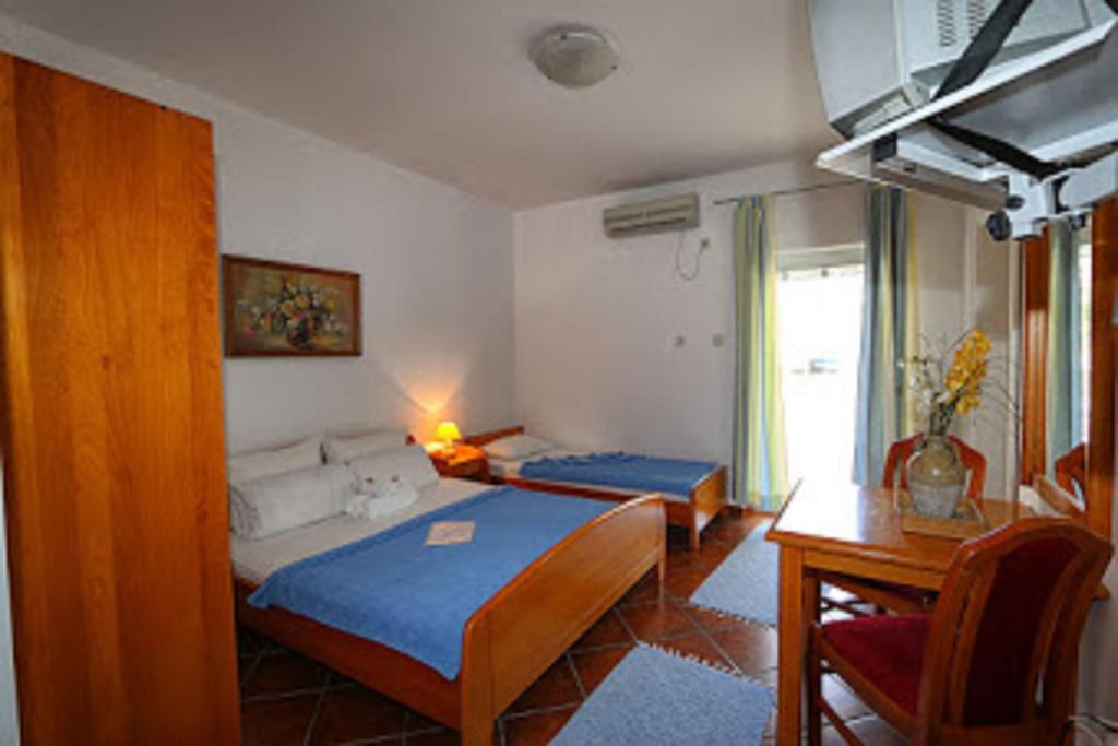 Kukoljac Apart Hotel Vila — Херцег-Нові, Чорногорія мініатюра 11