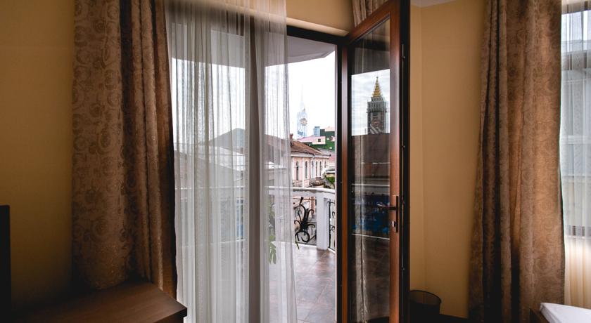 Port Altus Hotel — Батумі, Грузія мініатюра 8