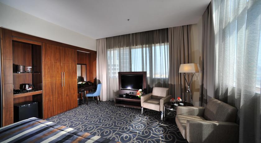 Ramada Abu Dhabi Corniche — Абу Дабі, Об'єднані Арабські Емірати мініатюра 22