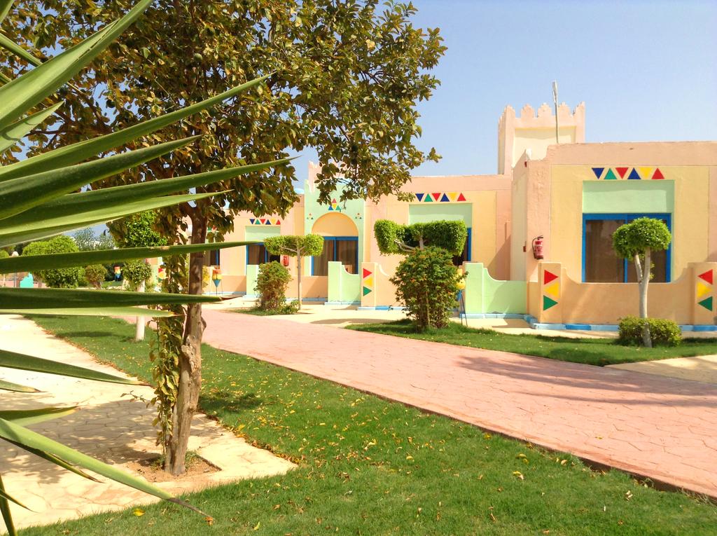 Mirage Bay Resort & Aquapark Lilly Land — Хургада, Єгипет мініатюра 39