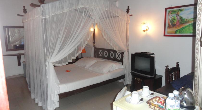 Flower Garden Hotel — Унаватуна, Шрі Ланка мініатюра 20
