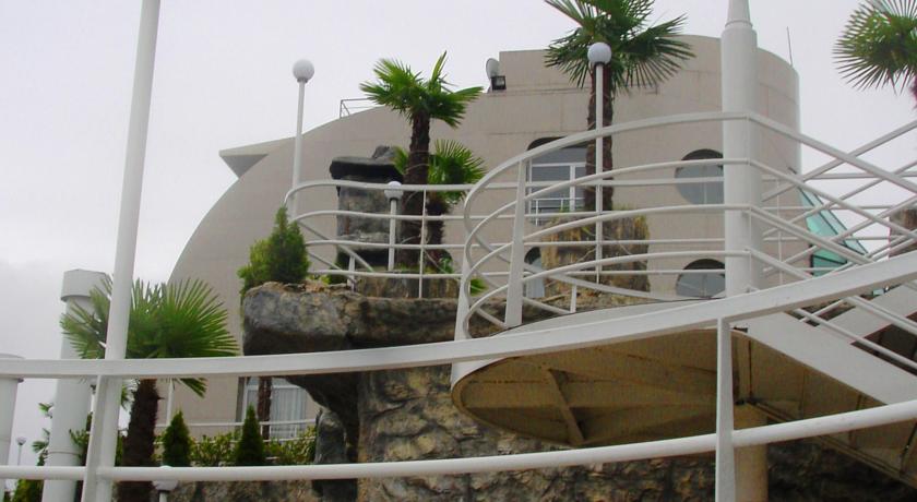 Cruise Hotel — Тбілісі, Грузія мініатюра 6