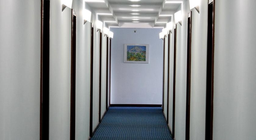 Cruise Hotel — Тбілісі, Грузія мініатюра 9