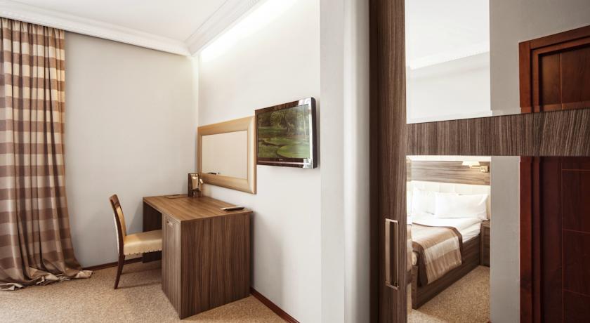 Cruise Hotel — Тбілісі, Грузія мініатюра 16