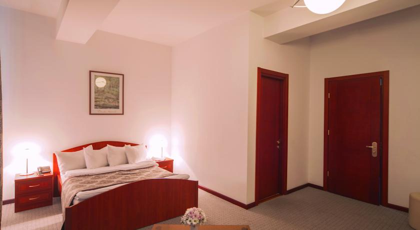 Cruise Hotel — Тбілісі, Грузія мініатюра 25