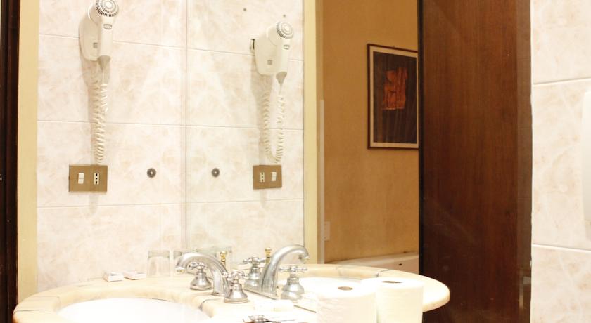 The Cross Hotel — Лаціо, Італія мініатюра 24