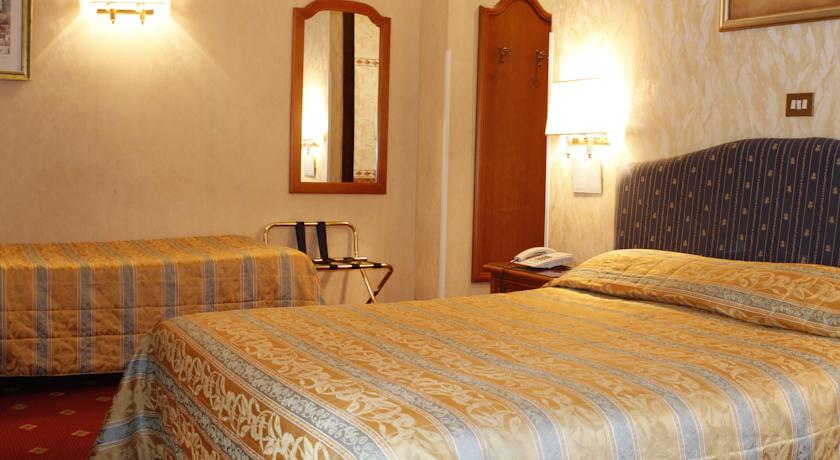 The Cross Hotel — Лаціо, Італія мініатюра 29