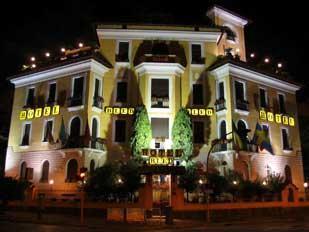 The Cross Hotel — Лаціо, Італія мініатюра 37