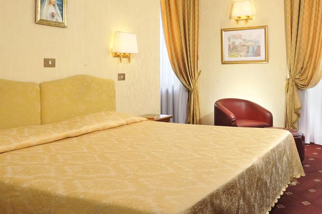The Cross Hotel — Лаціо, Італія мініатюра 41