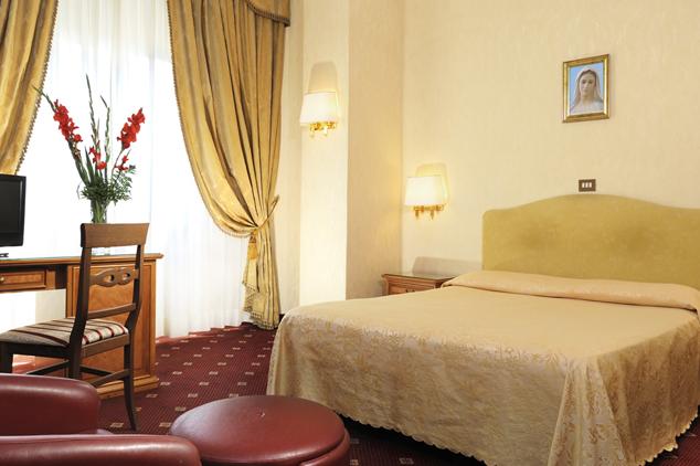 The Cross Hotel — Лаціо, Італія мініатюра 42