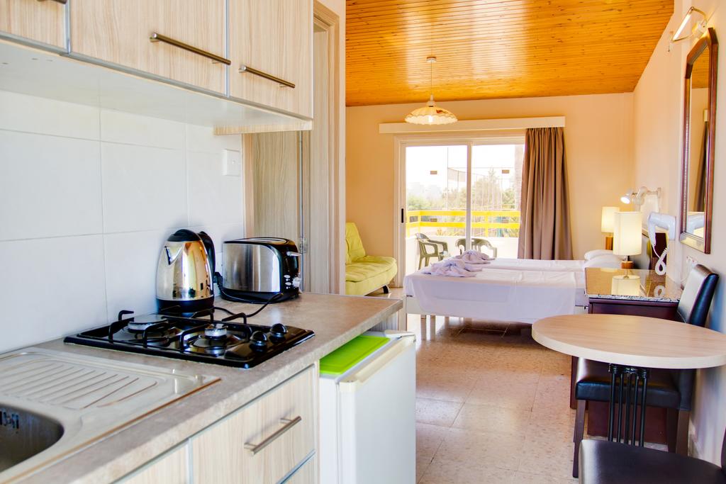 Bellini Hotel and Bungalows — Айя Напа, Кіпр мініатюра 9