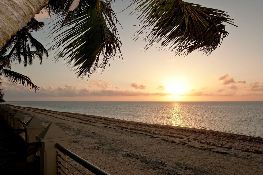 Neptune Beach Resort — Момбаса, Кенія мініатюра 41