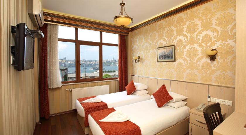 Golden Horn Bosphorus — Стамбул, Туреччина мініатюра 19