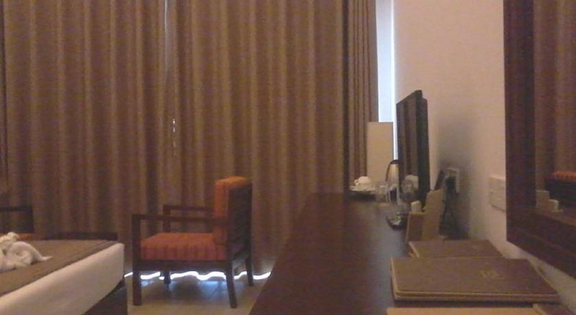 Avenra Beach Hotel — Хіккадува, Шрі Ланка мініатюра 15