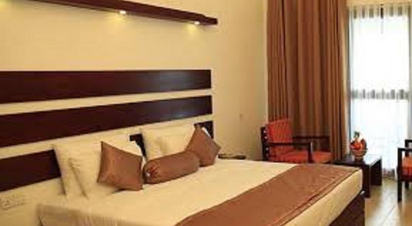 Avenra Beach Hotel — Хіккадува, Шрі Ланка мініатюра 26