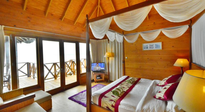 Fihalhohi Island Resort — Південний Мале Атол, Мальдіви мініатюра 37