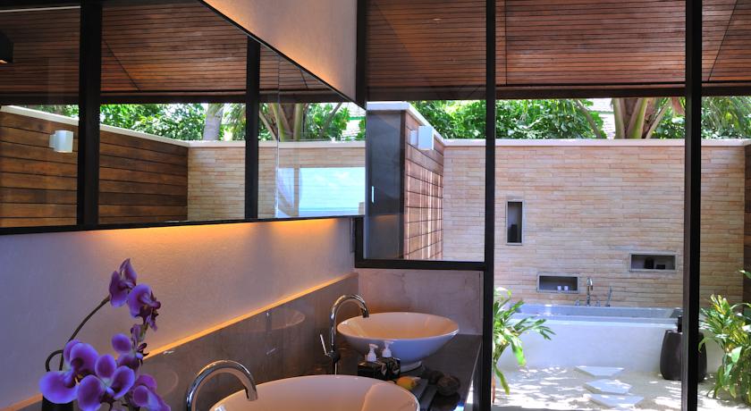 Lily Beach Resort & Spa Huvahandhoo — Арі (Аліфу) атол, Мальдіви мініатюра 39