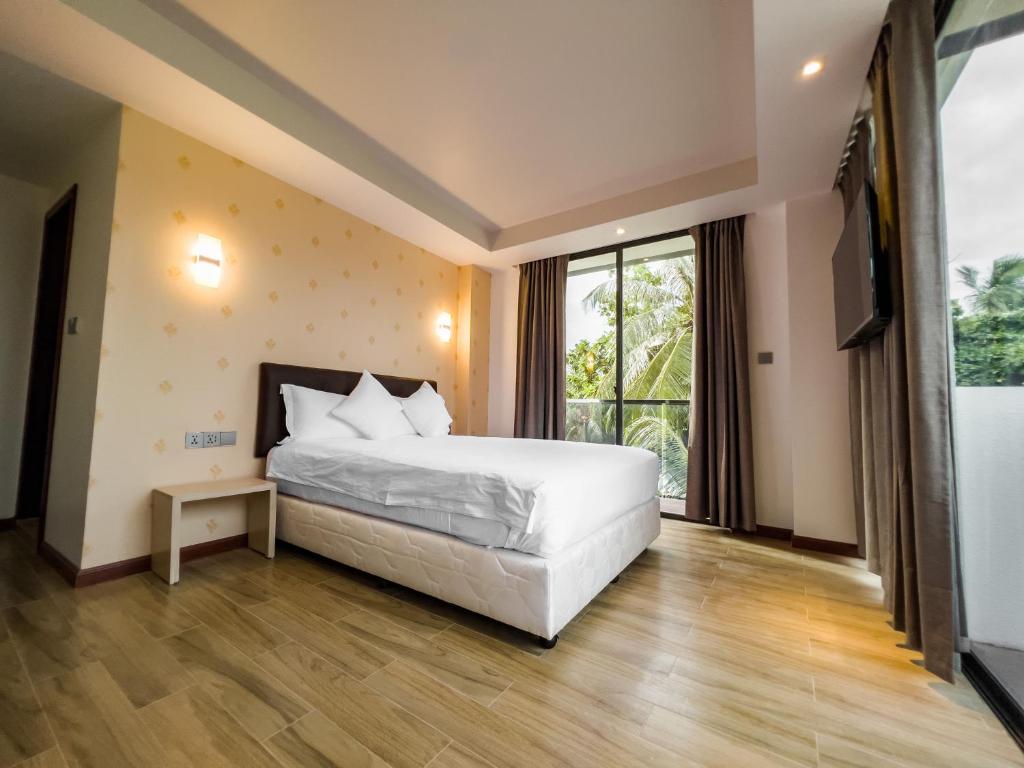 Ari Grand hotel Dhangethi — Арі (Аліфу) атол, Мальдіви мініатюра 7