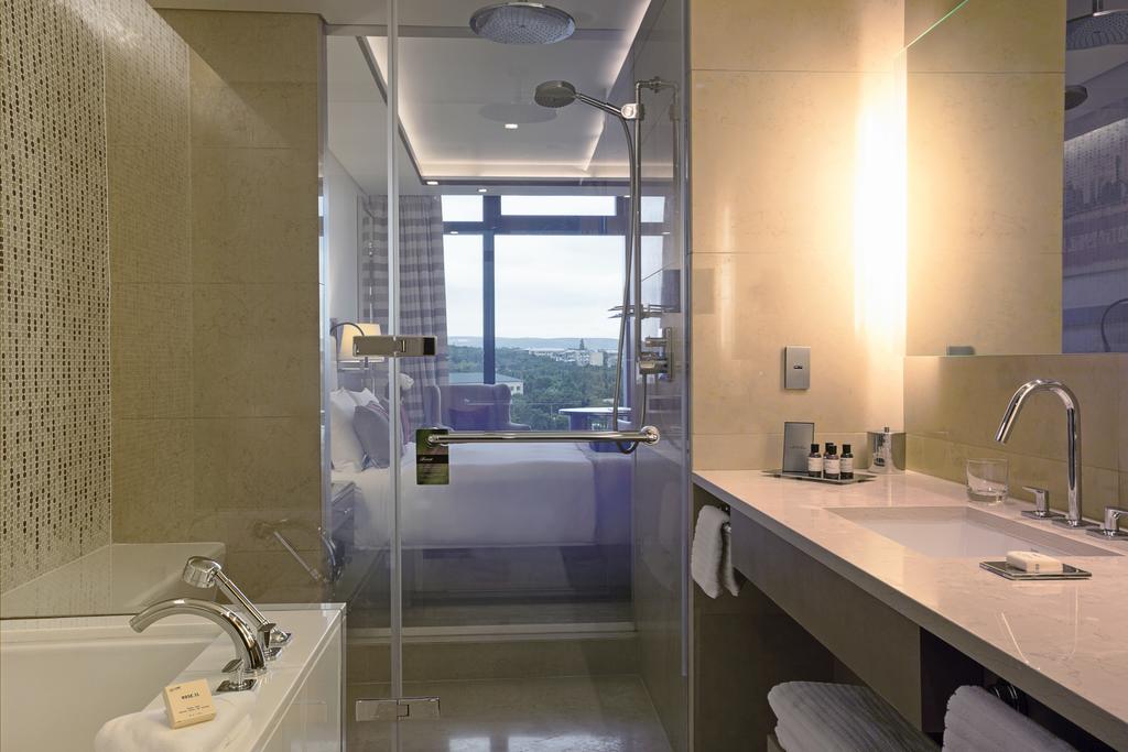 Fairmont — Баку, Азербайджан мініатюра 13