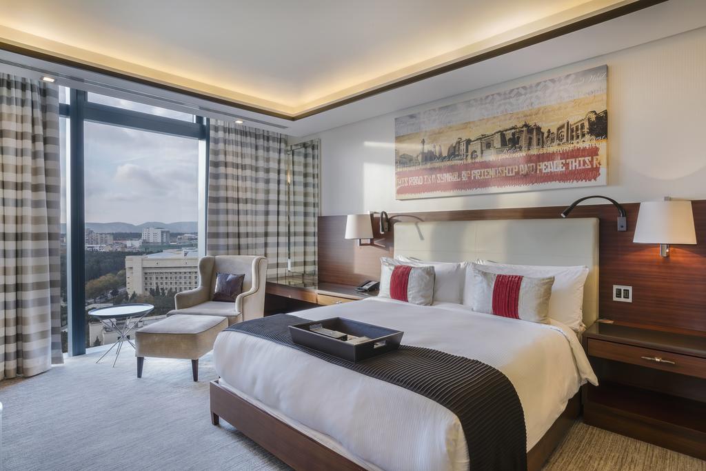 Fairmont — Баку, Азербайджан мініатюра 28