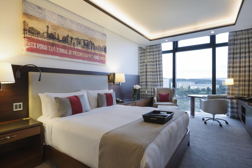 Fairmont — Баку, Азербайджан мініатюра 38