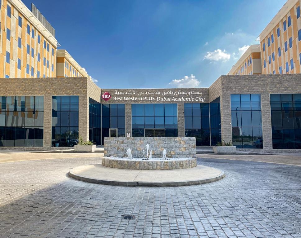 Best Western Plus Dubai Academic City — Дубаї, Об'єднані Арабські Емірати мініатюра 70