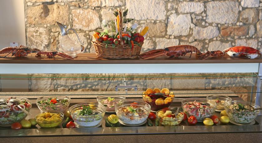 Corallia Beach Hotel Apartments — Пафос, Кіпр мініатюра 11