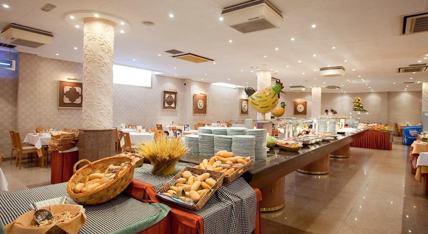 Port Eugeni Hotel — Коста Дорада, Іспанія мініатюра 10