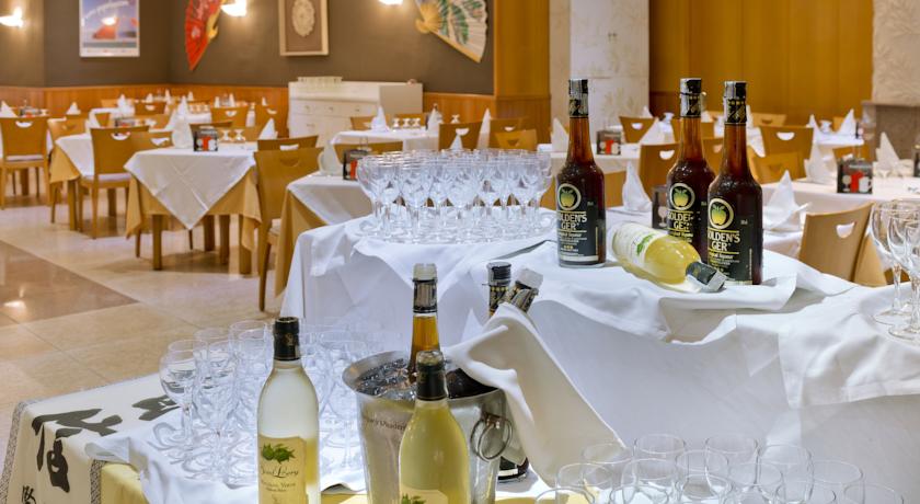 Port Eugeni Hotel — Коста Дорада, Іспанія мініатюра 12