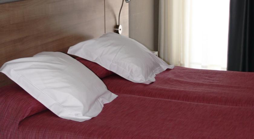 Port Eugeni Hotel — Коста Дорада, Іспанія мініатюра 25