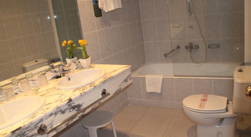 Port Eugeni Hotel — Коста Дорада, Іспанія мініатюра 33