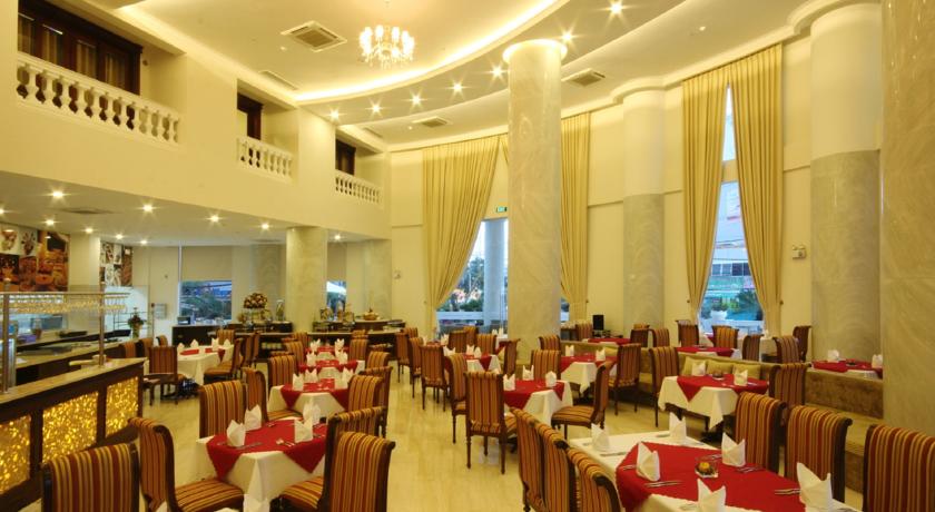 Nha Trang Palace — Нячанг, В'єтнам мініатюра 7